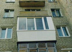 014 - Балкон, остекленный окнами пвх.